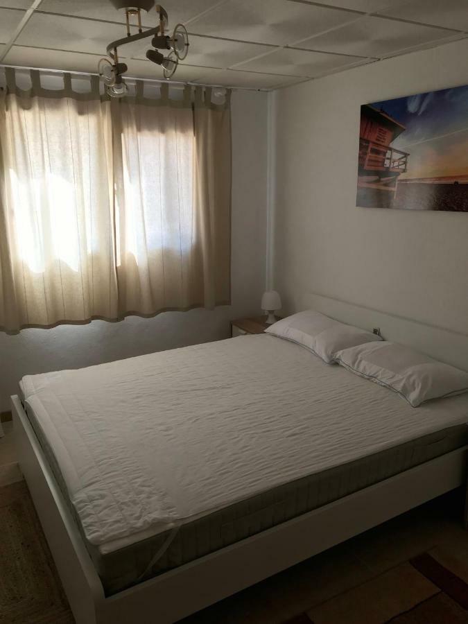 Sunny Renovated Apartment - Denia/Santa Llucia ภายนอก รูปภาพ